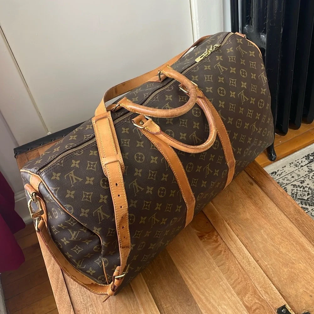 Louis Vuitton Bandouliere Keepall 55 Travel Bag.